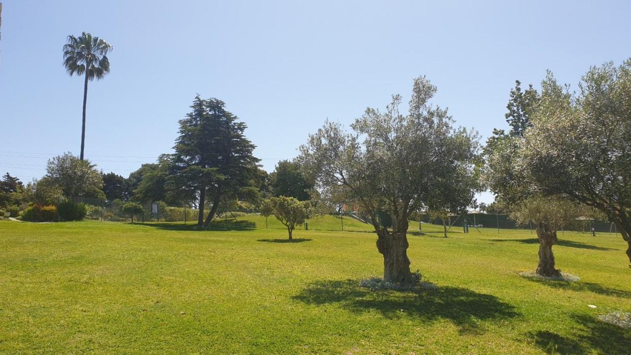 Appartamento Torres De Aloha 2 Bdr Puerto Banus Marbella Esterno foto