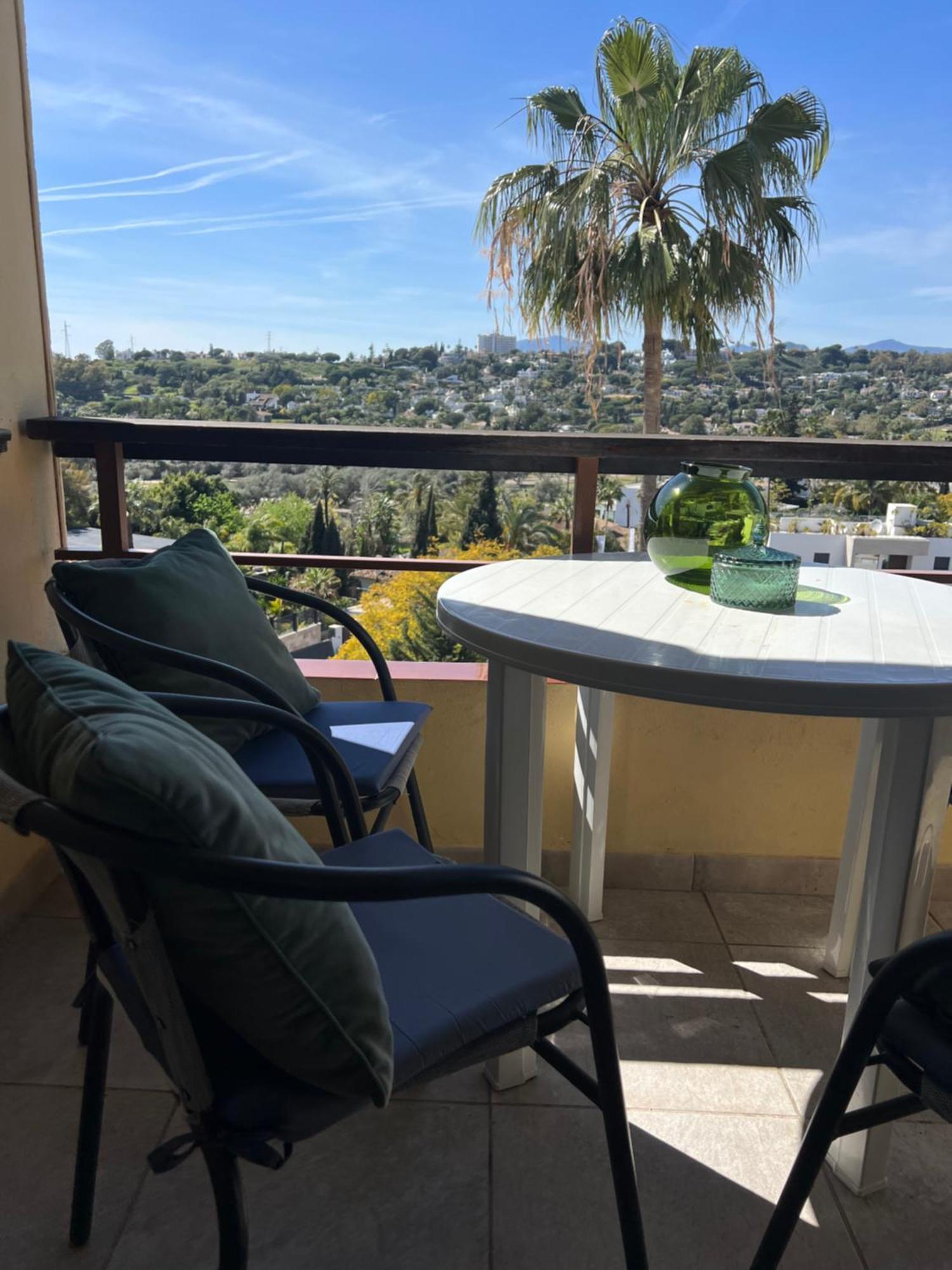 Appartamento Torres De Aloha 2 Bdr Puerto Banus Marbella Esterno foto
