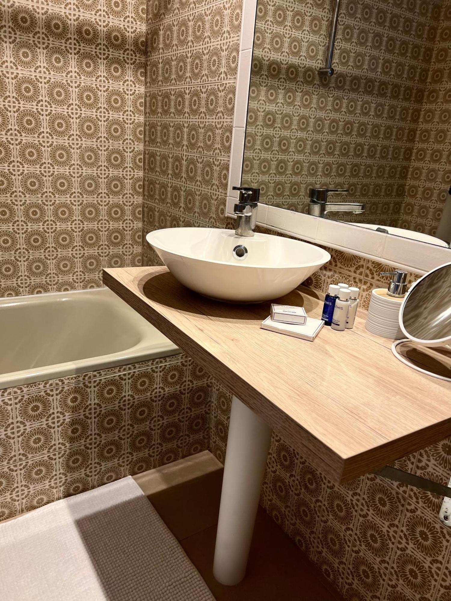 Appartamento Torres De Aloha 2 Bdr Puerto Banus Marbella Esterno foto